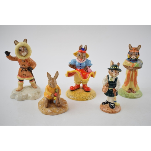 82 - Boxed Royal Doulton Bunnykins to include Eskimo, Clarissa the Clown, Ankhesenamun, Baby and Schoolda... 