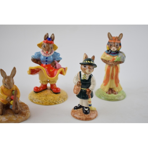 82 - Boxed Royal Doulton Bunnykins to include Eskimo, Clarissa the Clown, Ankhesenamun, Baby and Schoolda... 