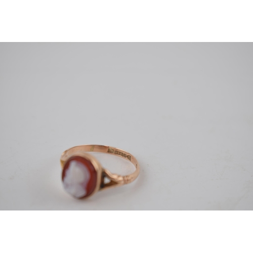 179 - 9ct rose gold cameo ring with centurion profile, 2.3 grams, size R.