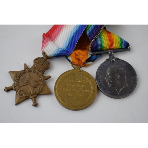 257 - A trio of World War medals to include 1914-1915 star, 1914-18 silver medal and the Great War medal, ... 