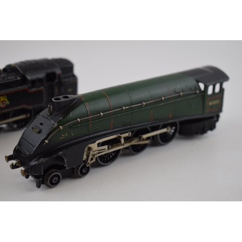 368 - Two vintage Hornby Dublo railway engines to include. Tank Locomotive 2-6-4, British Railways 80054 a... 