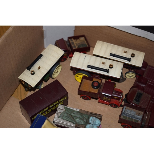 380 - A mixed collection of items to include Days Gone Anderton & Rowlands Circus vehicles. Of note boxed ... 