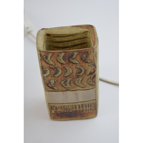 135 - A collection of stoneware studio pottery to include a Louis Hudson Cornish stoneware vase, 13.5cm ta... 