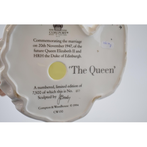 231 - Coalport Compton and Woodhouse limited edition figurine The Queen, CW130, 227 of 7500.