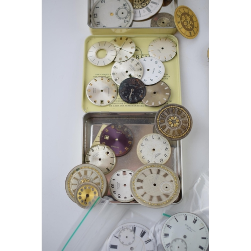 410 - A collection of over 100 pocket watch dials in ceramic or gilding finish. With good manufactures or ... 