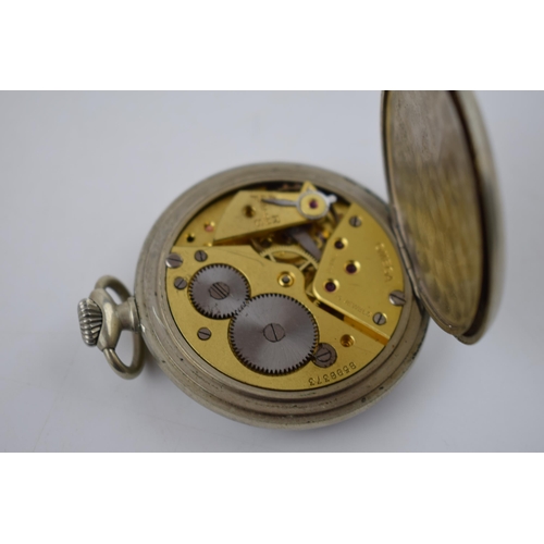 413 - A 1903 Omega pocket watch, serial number 8596373. Calibre, 38.5L a/f. Case approx 47mm diameter.