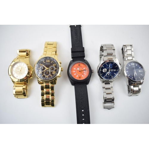 427 - A collection of gentleman’s fashion watches to include Lorus, Guess, Boss Orange and Juiicy Couture.... 