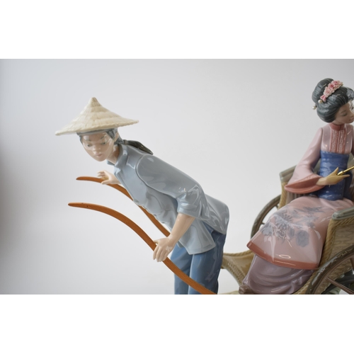 126 - Lladro figural tableau ‘Rickshaw Ride’ 1383.