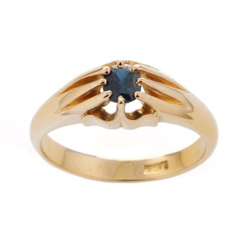 538 - 18ct gold gents ring set with ornately-set sapphire, 7.8 grams, size W.