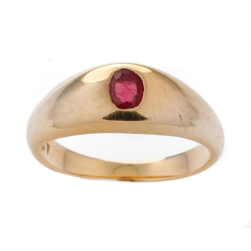 595 - 18ct gold hallmarked single ruby gypsy set ring, size S, weight 9.1g.