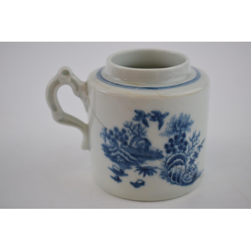 151 - A late 18th century blue and white transfer-printed porcelain Worcester Fence pattern mustard pot, c... 