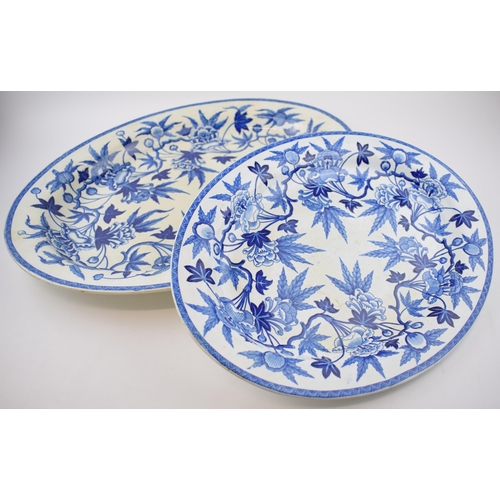 179 - A pair of early 19th century blue and white transfer-printed Wedgwood Peony pattern oval platters, c... 