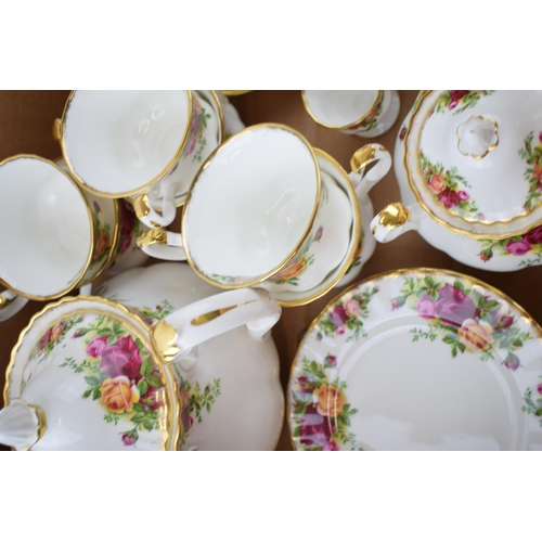 54 - Royal Albert Old Country Roses to include a teapot, lidded sugar in 2 styles, a cake plate, 6 trios ... 