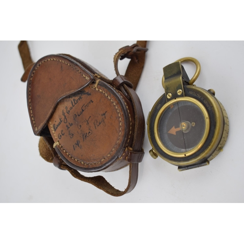 213 - World World One Verner's Pattern VIII, military compass in leather case, dated 1917.