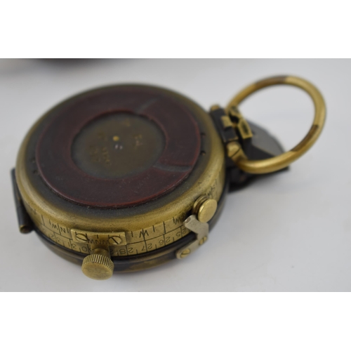 213 - World World One Verner's Pattern VIII, military compass in leather case, dated 1917.