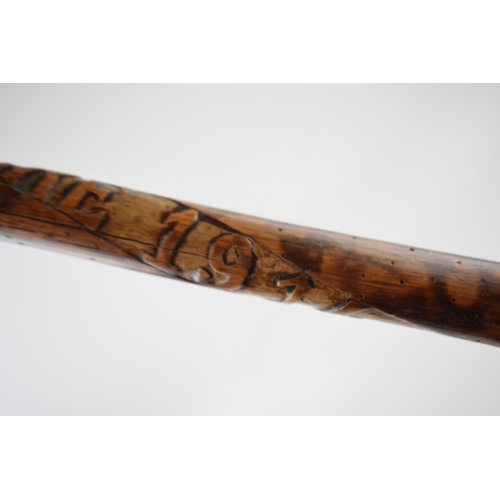 229 - Early 20th century walking stick 'Souvenir De La Guerre 1914 15 16 17 terminating with metal fixture... 