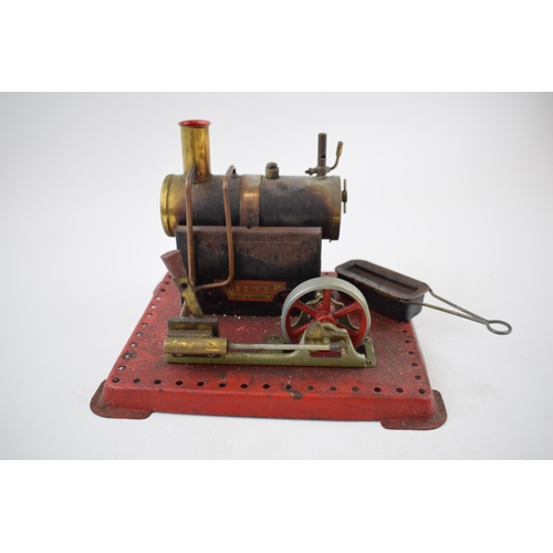 250 - Vintage Mamod steam engine with burner 21cm wide.