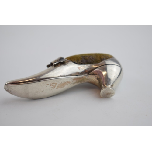 419 - Hallmarked silver pin cushion in the form of a shoe with an ornate buckle, Birmingham, late 19th cen... 