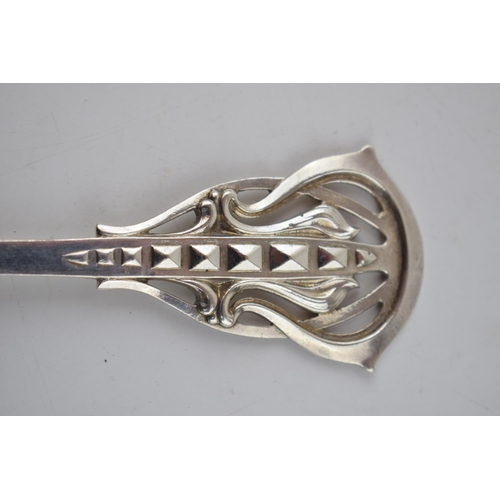 440 - Silver Arts and Crafts spoon, Kate Harris for William Hutton, London 1924, 63.0 grams, 20cm long.