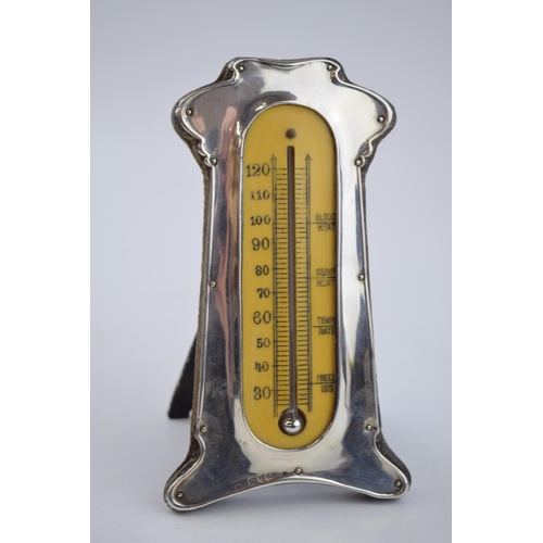 442 - Silver thermometer, Art Nouveau, Chester 1907, J & RG, 15.5cm tall.