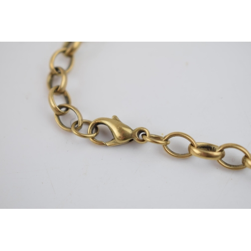 462 - 9ct gold braclet / chain, 22cm long, 10.7 grams.