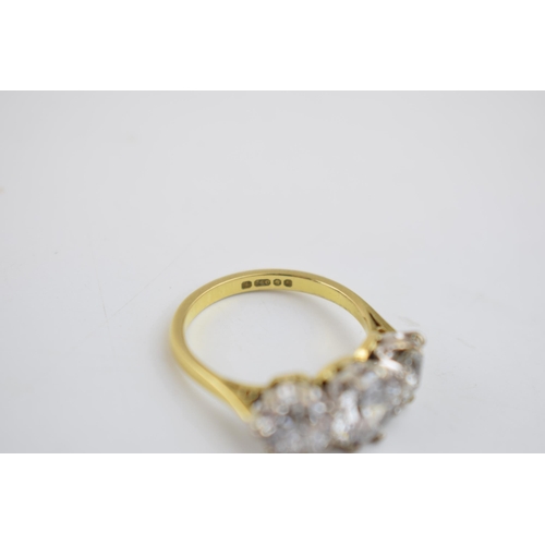 524 - 18ct yellow gold diamond 3 stone ring, total diamond weight circa 3.59ct, with single central 1.75ct... 