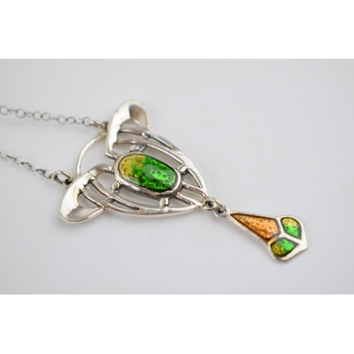 579 - Sterling silver lavalier pendant, Art Nouveau style, with enamelled decoration, modern, 9cm long.