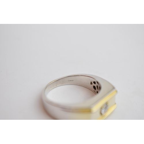 594 - 9ct white gold single stone set diamond ring, with yellow gold accenting.  Stone measures 20/ 25 poi... 