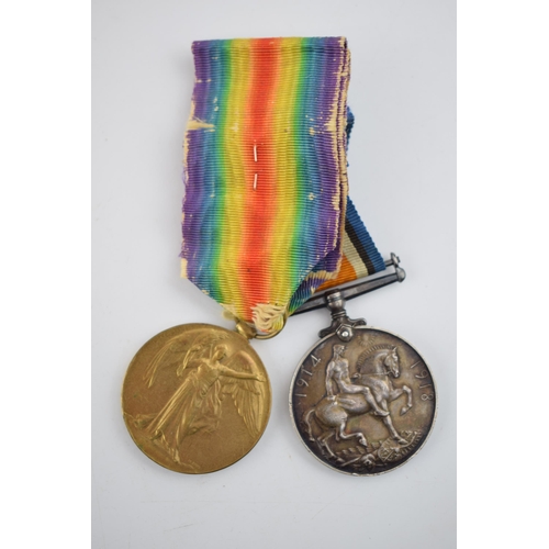 217B - World War One pair of medals to include silver 1914-1918 medal and 'The Great War for Civilisation' ... 