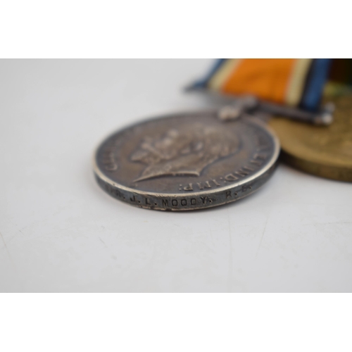 217B - World War One pair of medals to include silver 1914-1918 medal and 'The Great War for Civilisation' ... 