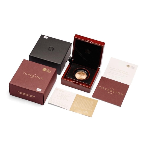 125 - Five sovereign / £5 proof 22ct gold coin 2020, weight 40g.  With polished wooden presentation box, c... 