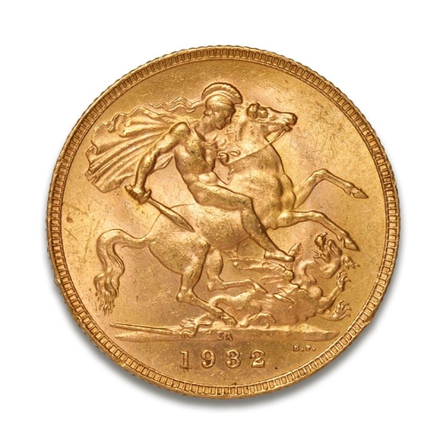 66 - FULL sovereign gold coin, George V, 1932.  Mint mark SA for South Africa.