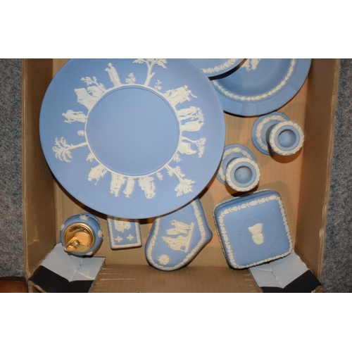 265 - Wedgwood Jasperware in varying colours to include blue and cobalt blue to include a pair of short ca... 