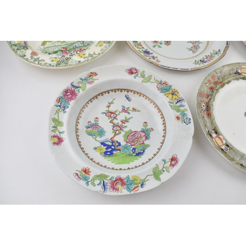 89 - A group of early 19th century Spode transfer-printed wares, c. 1820-30. To include Vase & Flowers, C... 