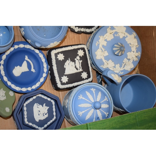 270 - A mixed collection of Jasperware to include Wedgwood, Adams and other similar makes to include a lar... 