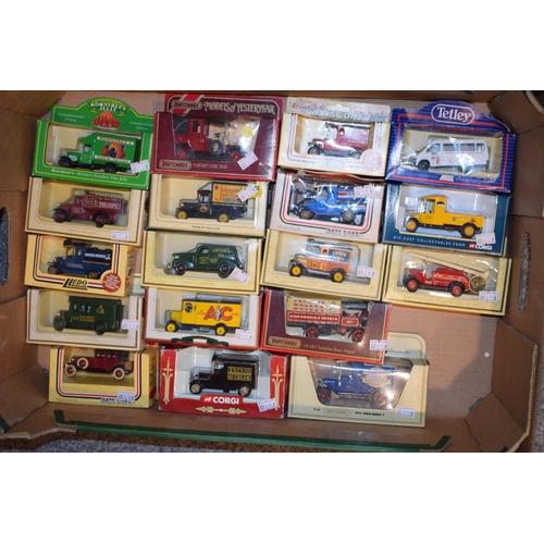 644 - A collection of boxed Models of Yesteryear by manufactures Corgi, Matchbox, Lledo, Approx 35+ (2 tra... 