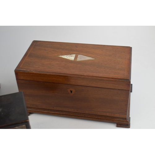 519 - Three jewellery boxes to include antique and vintage examples (One by Hewett & Co 59 Baker St, Londo... 