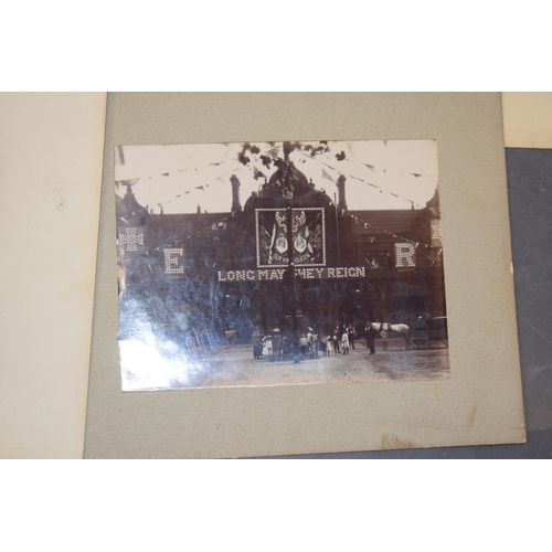 558 - A large and clear panoramic photo of the 4th London General Hospital RAMC unit 1916, superb clarity ... 