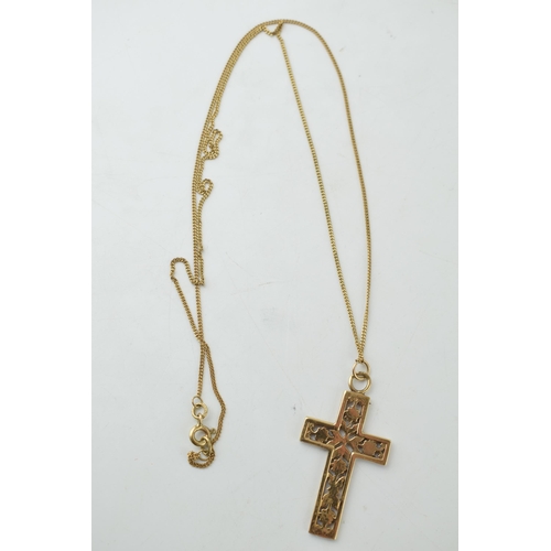 357 - 9ct gold hallmarked chain & 9ct cross, 49cm, 4.3g.