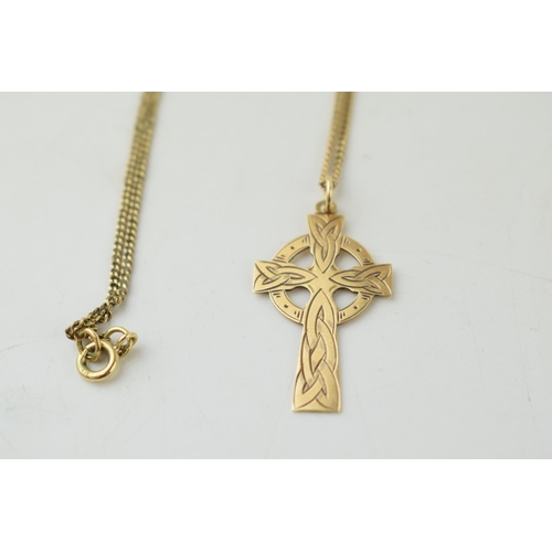 358 - 9ct gold hallmarked chain & 9ct cross, 40cm, 3.5g.