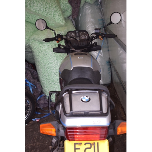 419 - BMW K75 Motorcycle. 750cc. 1993. Current V5C. Silver. Recorded milage 67,000. Last MOT 01.04.22. Pas... 