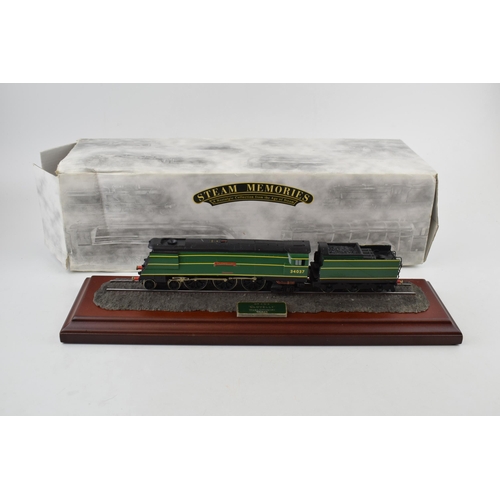 635 - A boxed Hornby 'Steam Memories' 03574 'Clovelly' West Country Class hand painted cast of 00 scale mo... 