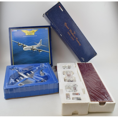 660 - Boxed Corgi Aviation Boeing B-29 Super Fortress Enola Gay - Collectors model with a Corgi State Land... 