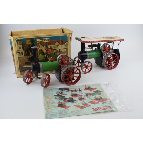 666 - Two Mamod Traction Engine, live steam vintage toys together with a Mamod box, catalogue and accessor... 