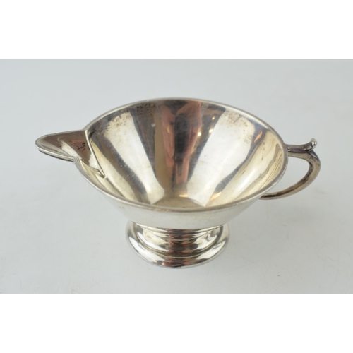 368 - Silver Art Deco jug, Sheffield 1927, 94.6 grams.