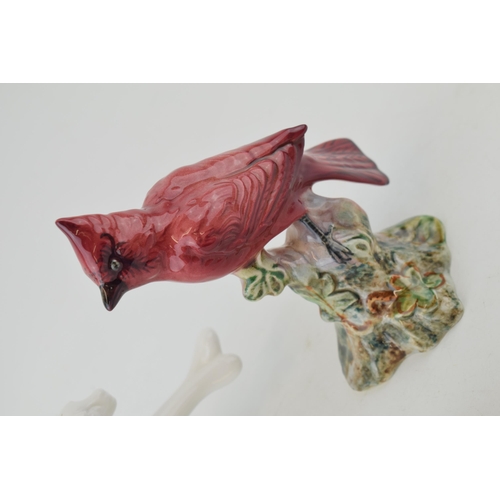 186 - Beswick red cardinal bird 927 with Royal Doulton Running Wild and Sleepy Heads (second) (3).