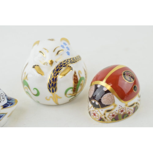 5 - Royal Crown Derby Paperweights Dormouse together with Sitting Duckling and Ladybird . Height 7cm. (3... 