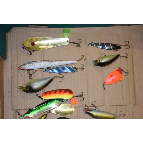 655 - A good collection of fishing lures to include 'Toby' ABU Sweeden 12g brass example, ABU Ellips Sweed... 