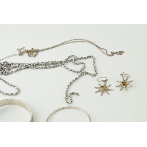 366 - A collection of silver items to include a bangle, pendant and necklace (41.5 grams) together with co... 