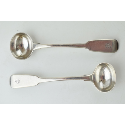 409 - A pair of Georgian silver spoons, 26.3 grams, London 1821 (2).